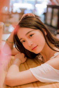 透明内裤能见P毛